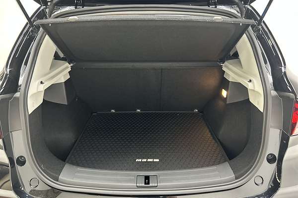 2024 MG ZST Excite thumb-20