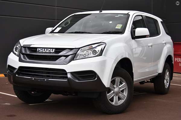 2015 Isuzu MU-X LS-M thumb-1