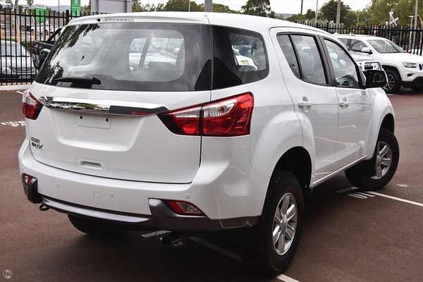 2015 Isuzu MU-X LS-M thumb-2
