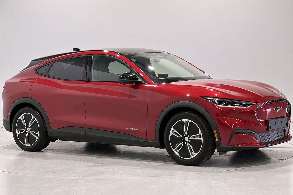 2023 Ford Mustang Mach-E Select
