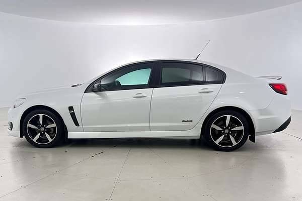 2016 Holden Commodore SV6 Black VF Series II thumb-1