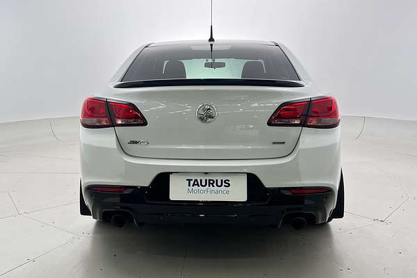 2016 Holden Commodore SV6 Black VF Series II thumb-3