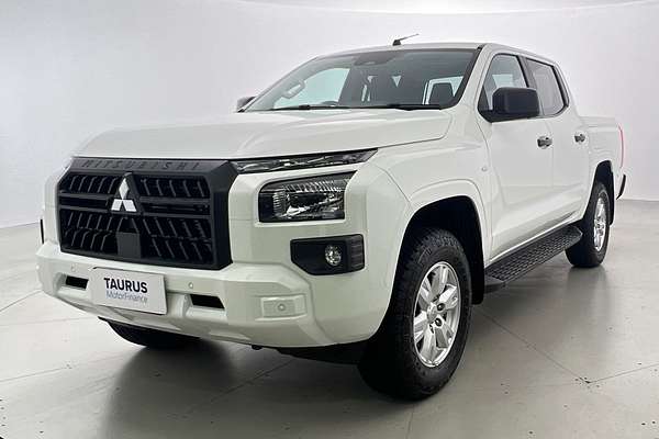 2024 Mitsubishi Triton GLX+ MV 4X4 thumb-0