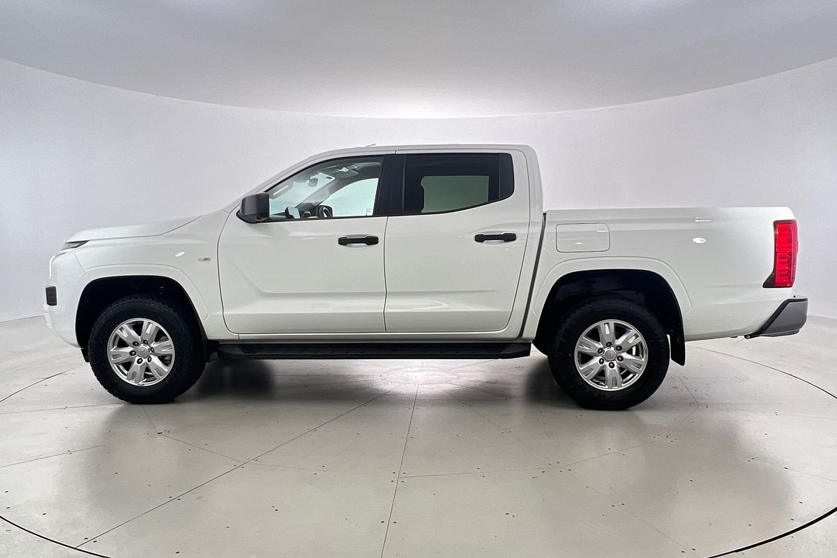 2024 Mitsubishi Triton GLX+ MV 4X4