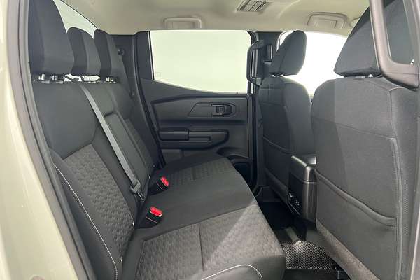 2024 Mitsubishi Triton GLX+ MV 4X4 thumb-17