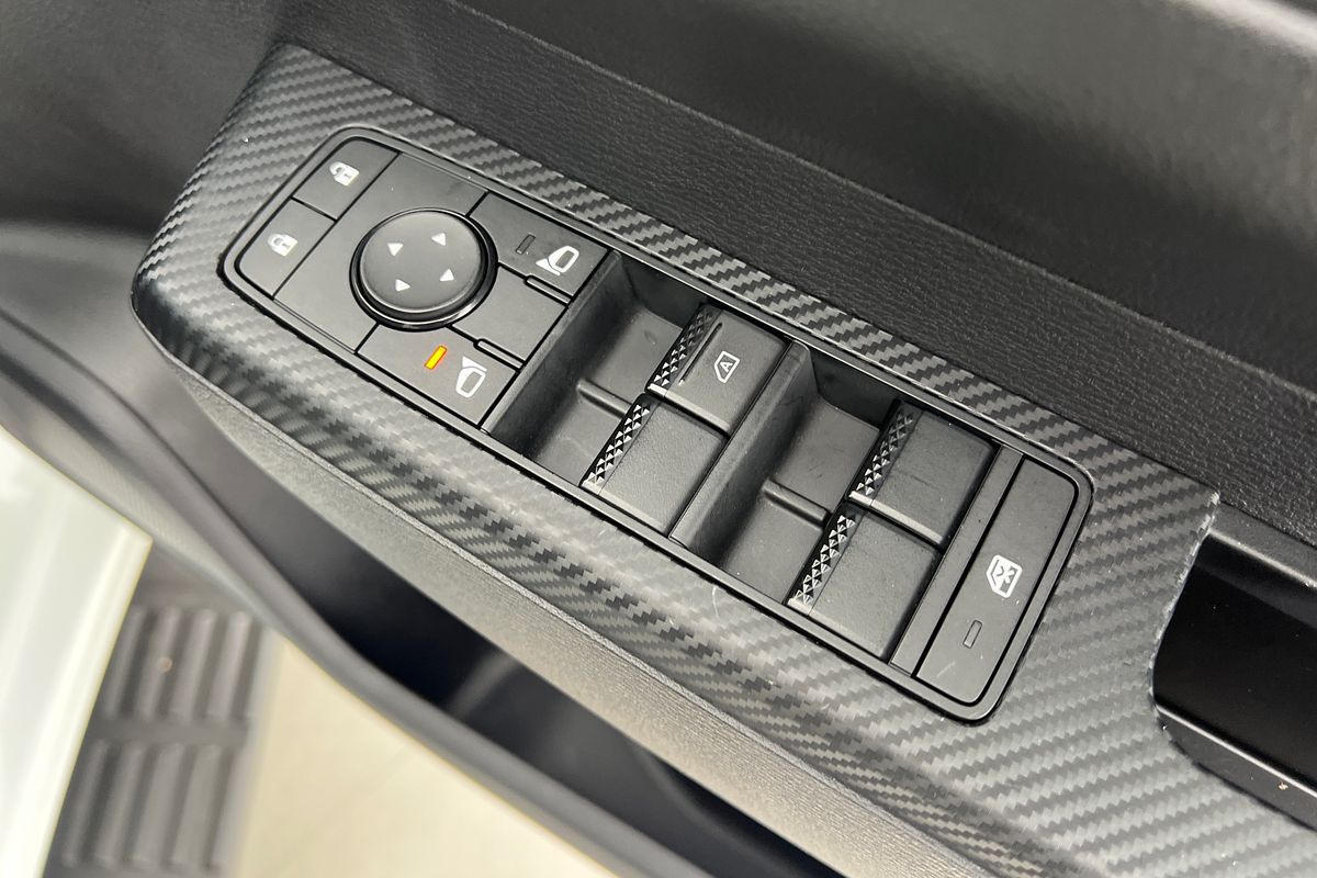 2024 Mitsubishi Triton GLX+ MV 4X4