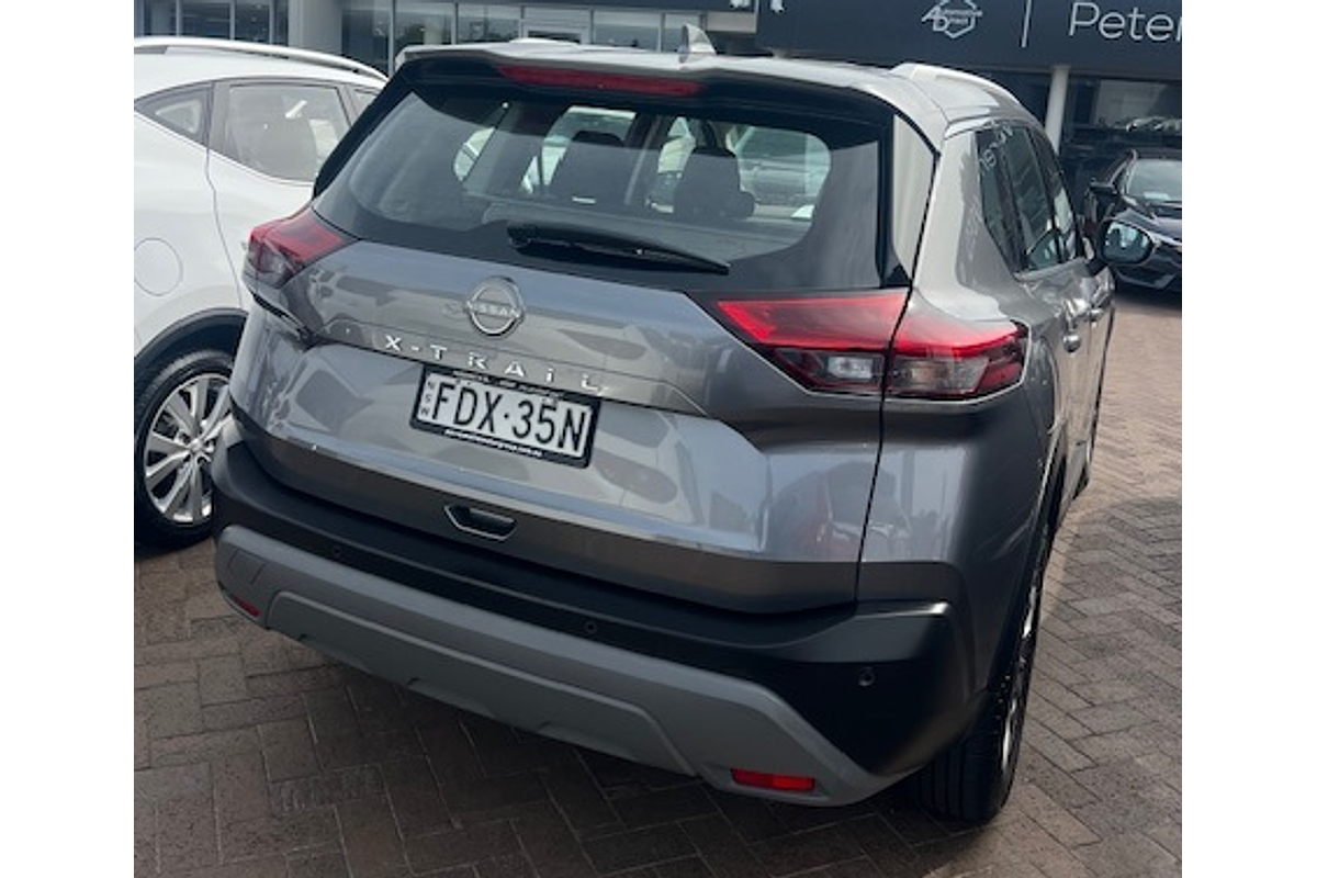 2023 Nissan X-TRAIL ST T33