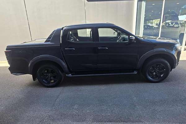 2023 Isuzu D-MAX X-TERRAIN 4X4 thumb-3