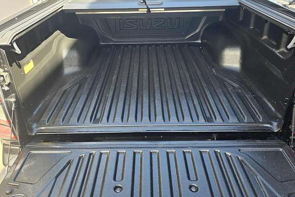 2023 Isuzu D-MAX X-TERRAIN 4X4 thumb-5