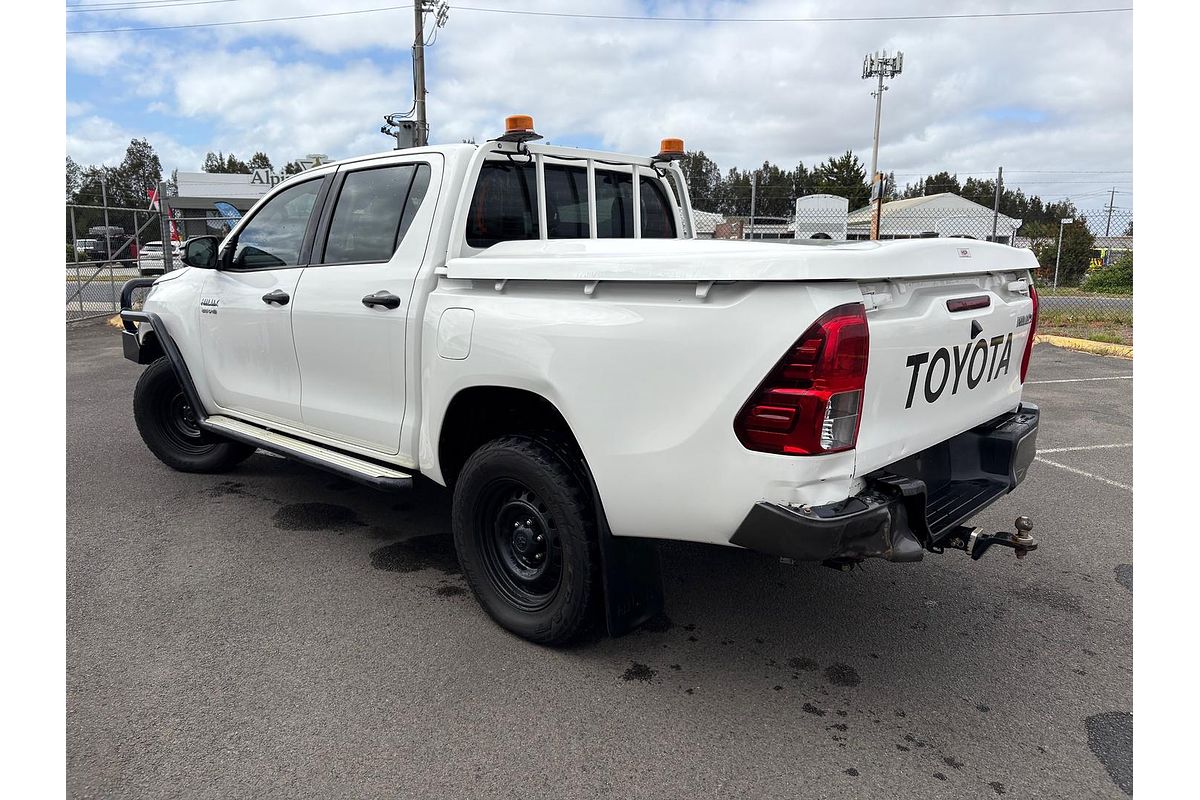 2020 Toyota Hilux SR GUN126R 4X4