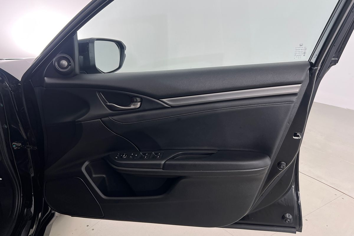 2017 Honda Civic VTi-LX 10th Gen