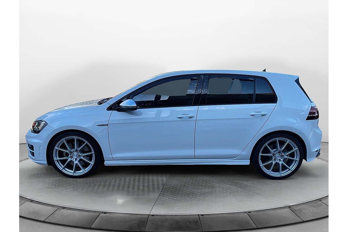 2016 Volkswagen Golf R 7