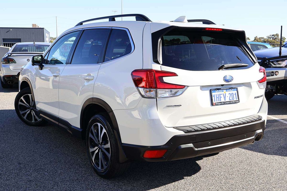 2021 Subaru Forester 2.5i Premium S5