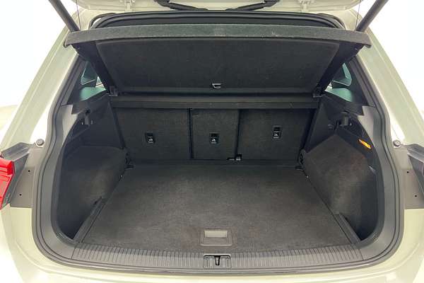 2018 Volkswagen Tiguan 162TSI Highline 5N thumb-8