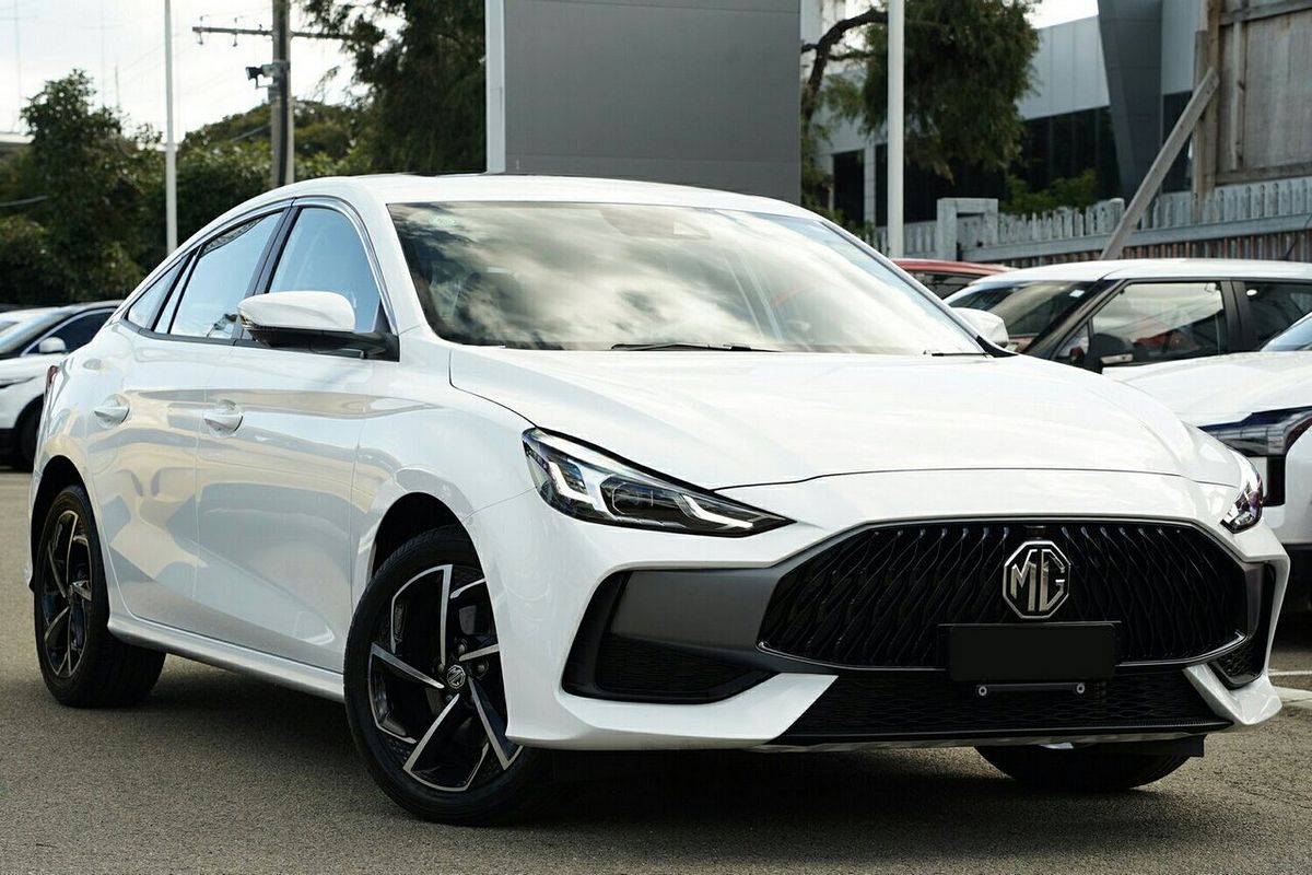 2025 MG MG5 Essence