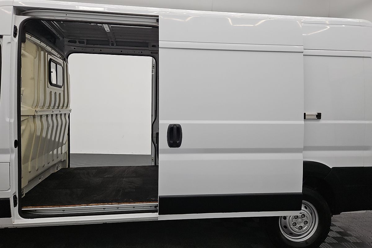 2019 Fiat Ducato Series 6 LWB Mid Roof