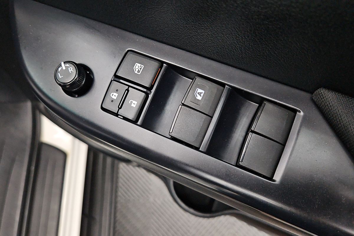 2022 Toyota Hilux SR GUN126R 4X4