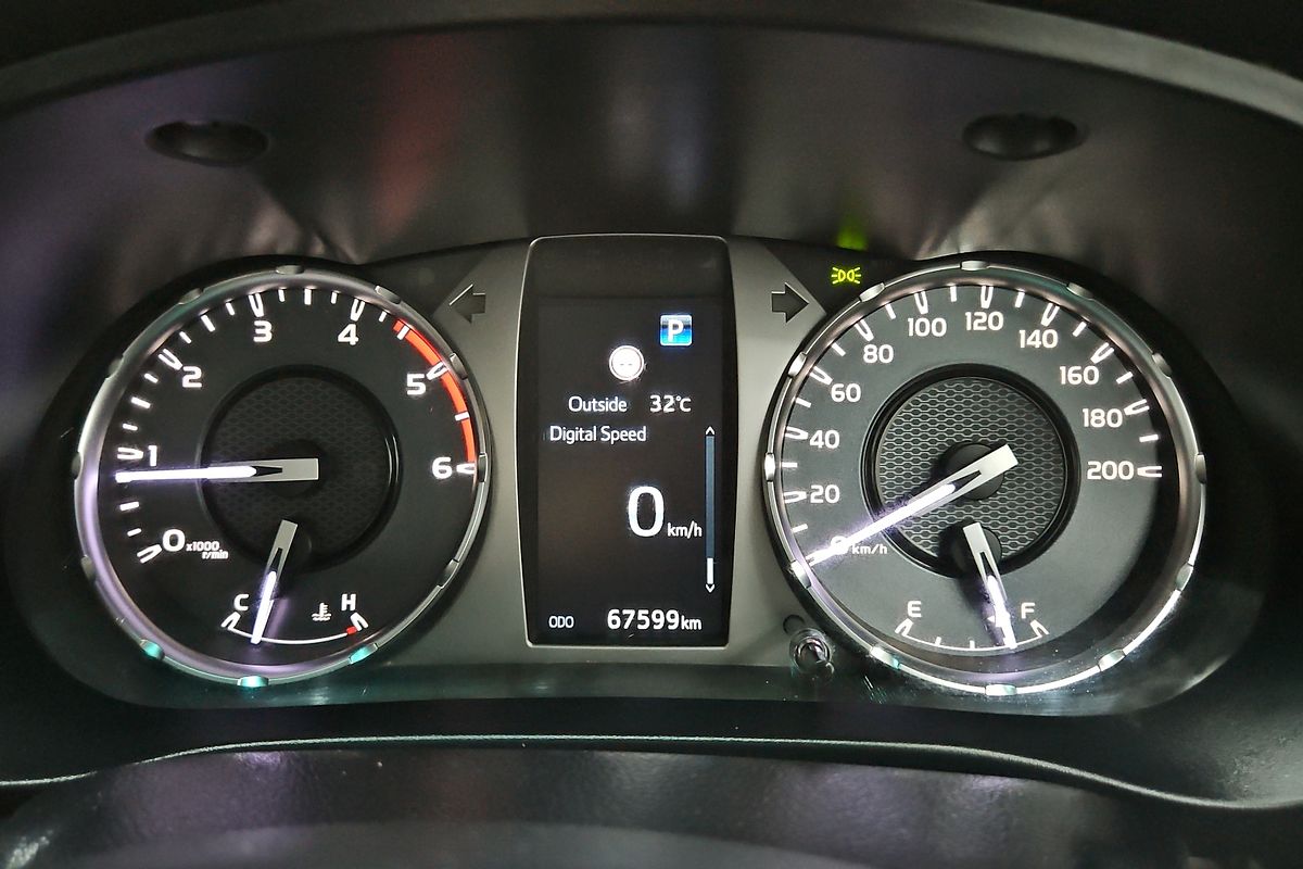 2022 Toyota Hilux SR GUN126R 4X4