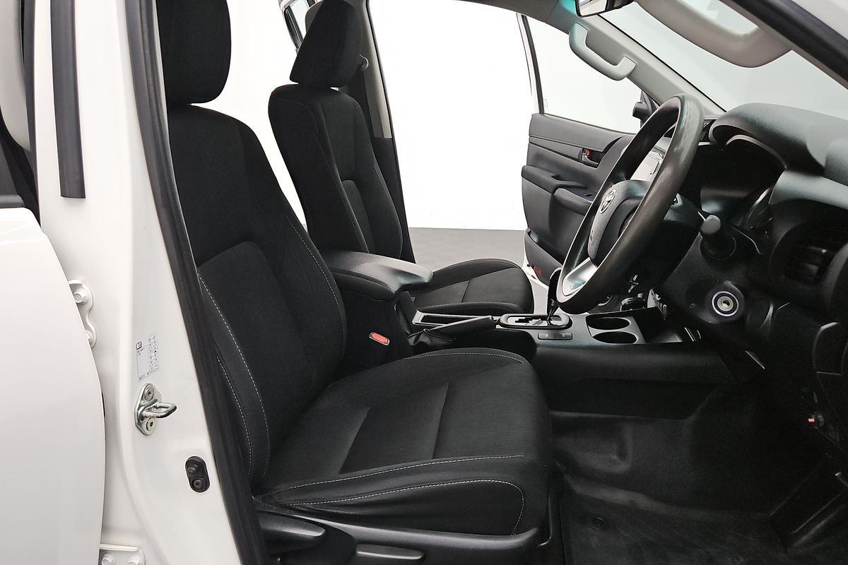 2022 Toyota Hilux SR GUN126R 4X4