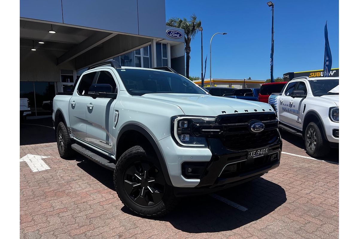 2025 Ford Ranger PHEV Stormtrak 4X4 2.3L