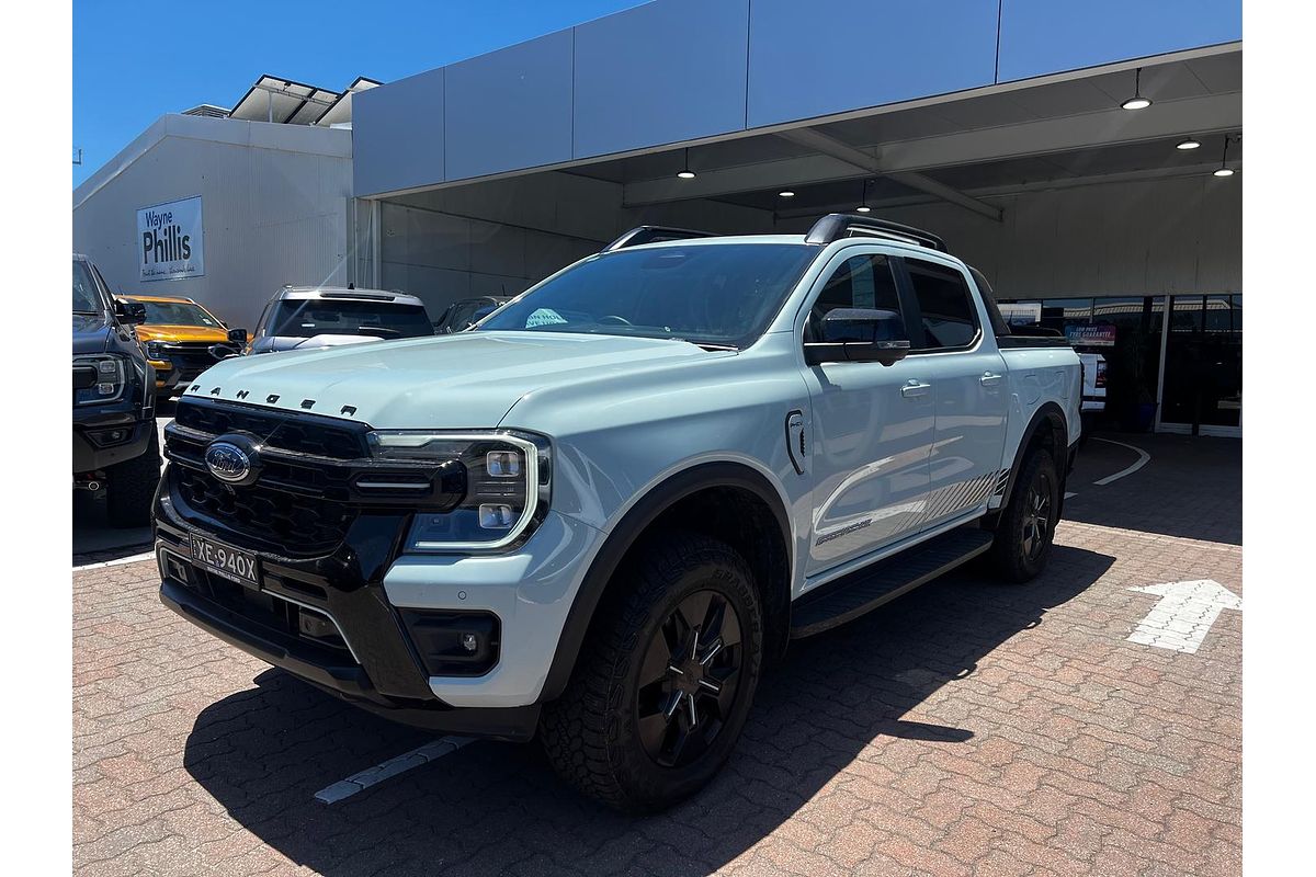 2025 Ford Ranger PHEV Stormtrak 4X4 2.3L