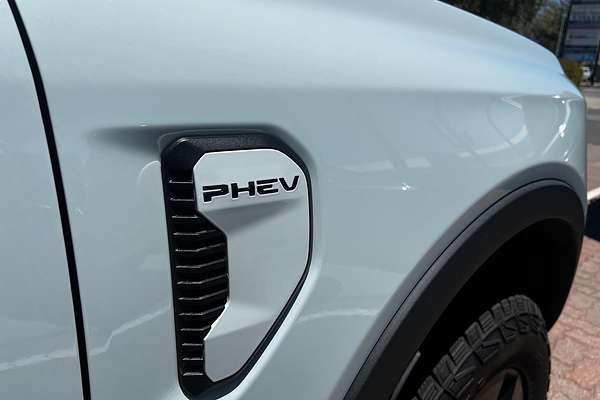 2025 Ford Ranger PHEV Stormtrak 4X4 2.3L thumb-6