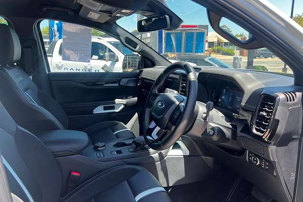 2025 Ford Ranger PHEV Stormtrak 4X4 2.3L thumb-7