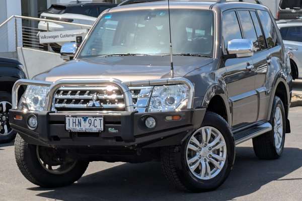 2016 Mitsubishi Pajero GLS NX