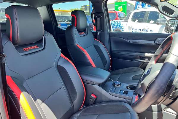 2025 Ford Ranger Raptor 4X4 3.0L thumb-9
