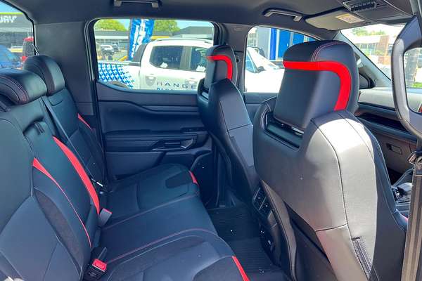 2025 Ford Ranger Raptor 4X4 3.0L thumb-11