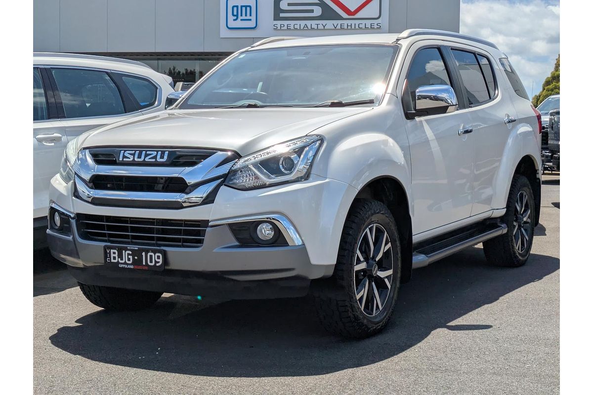 2020 Isuzu MU-X LS-T