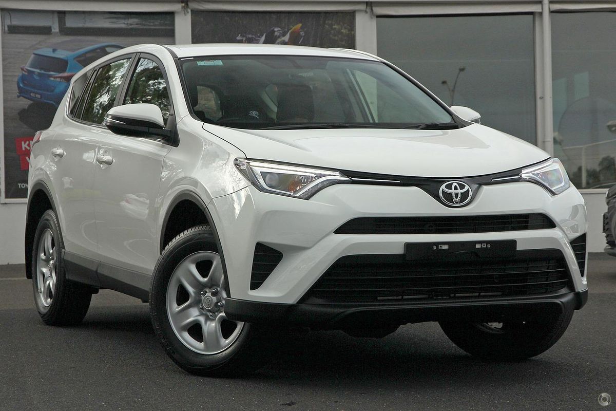 2018 Toyota RAV4 GX ASA44R