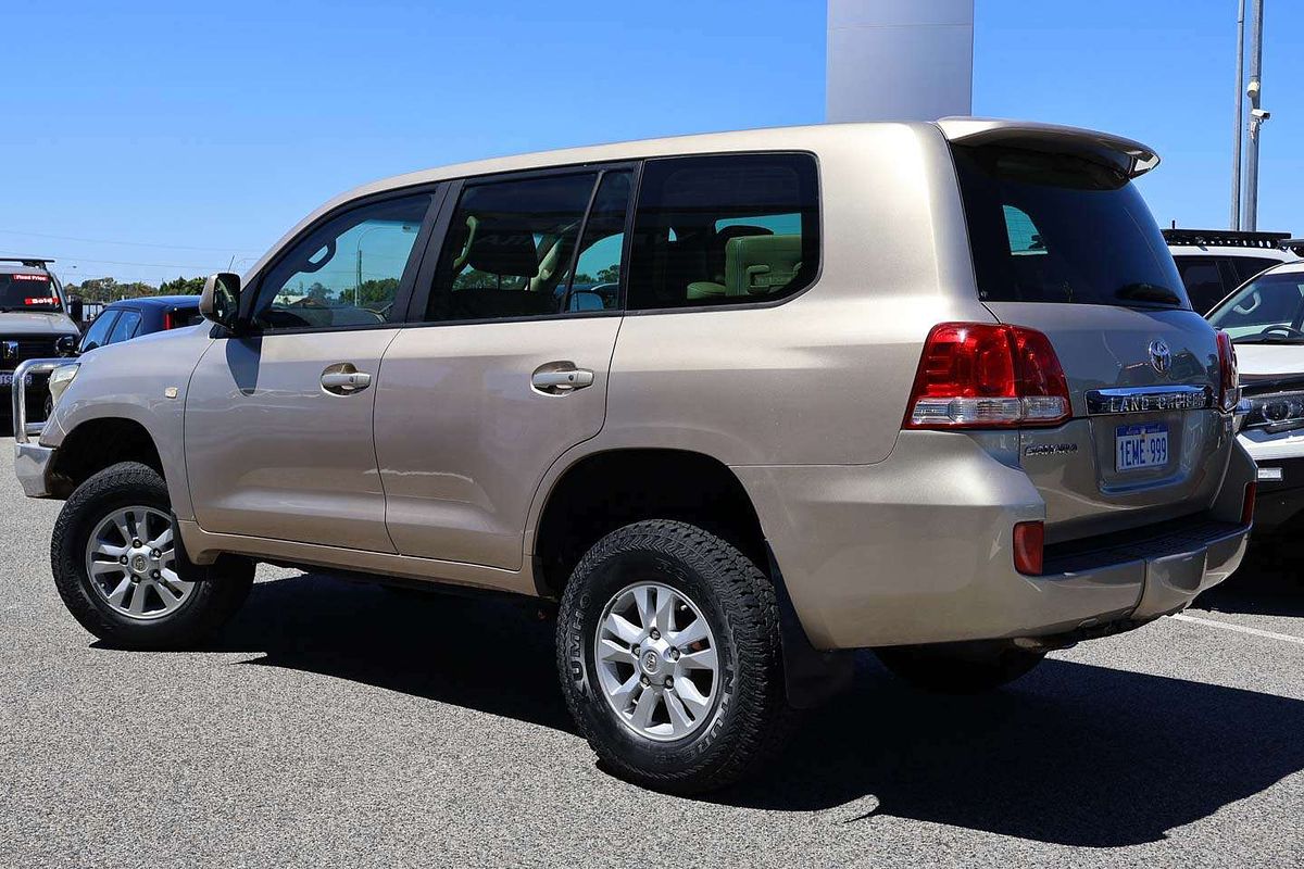 2008 Toyota Landcruiser Sahara VDJ200R