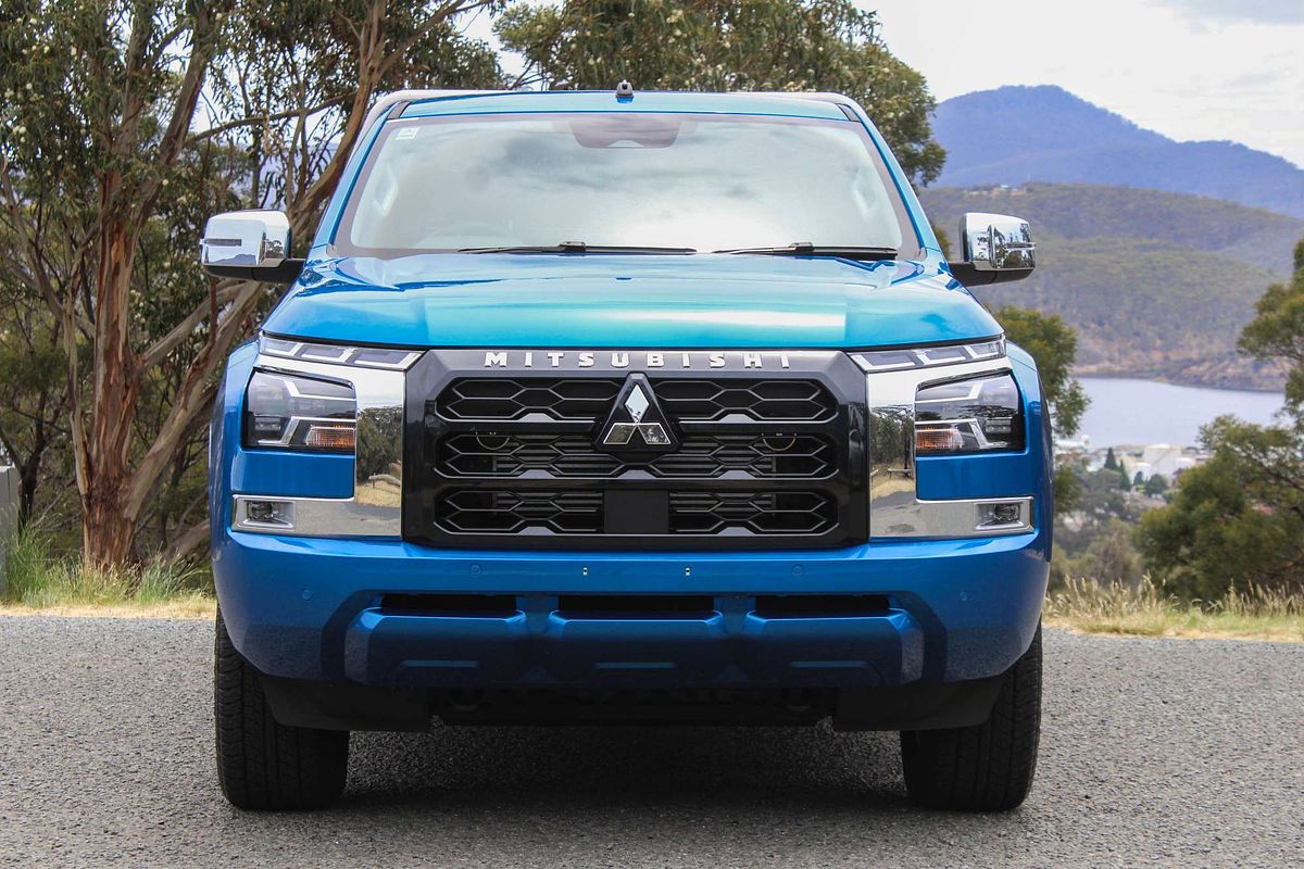 2025 Mitsubishi Triton GLS MV 4X4