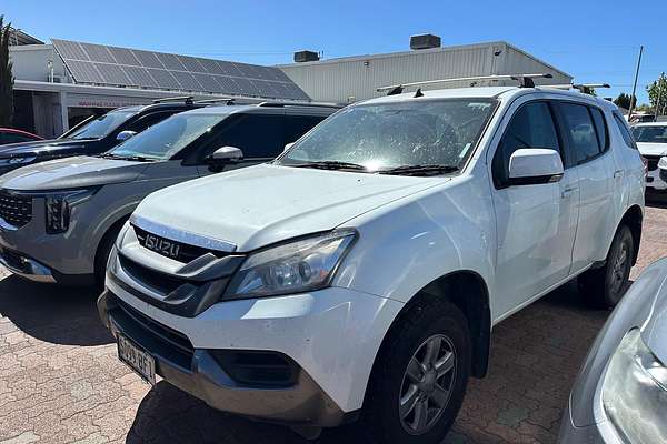 2015 Isuzu MU-X LS-M