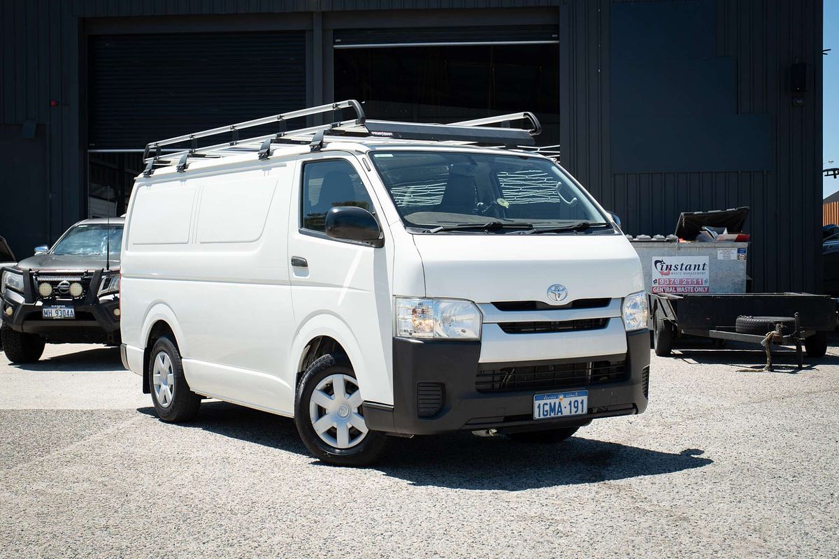 2016 Toyota Hiace TRH201R LWB