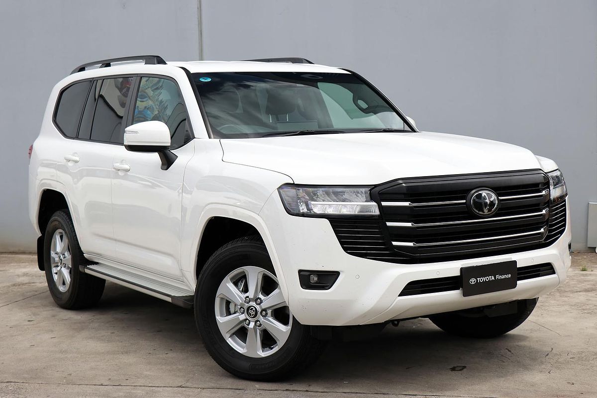 2023 Toyota Landcruiser GXL FJA300R