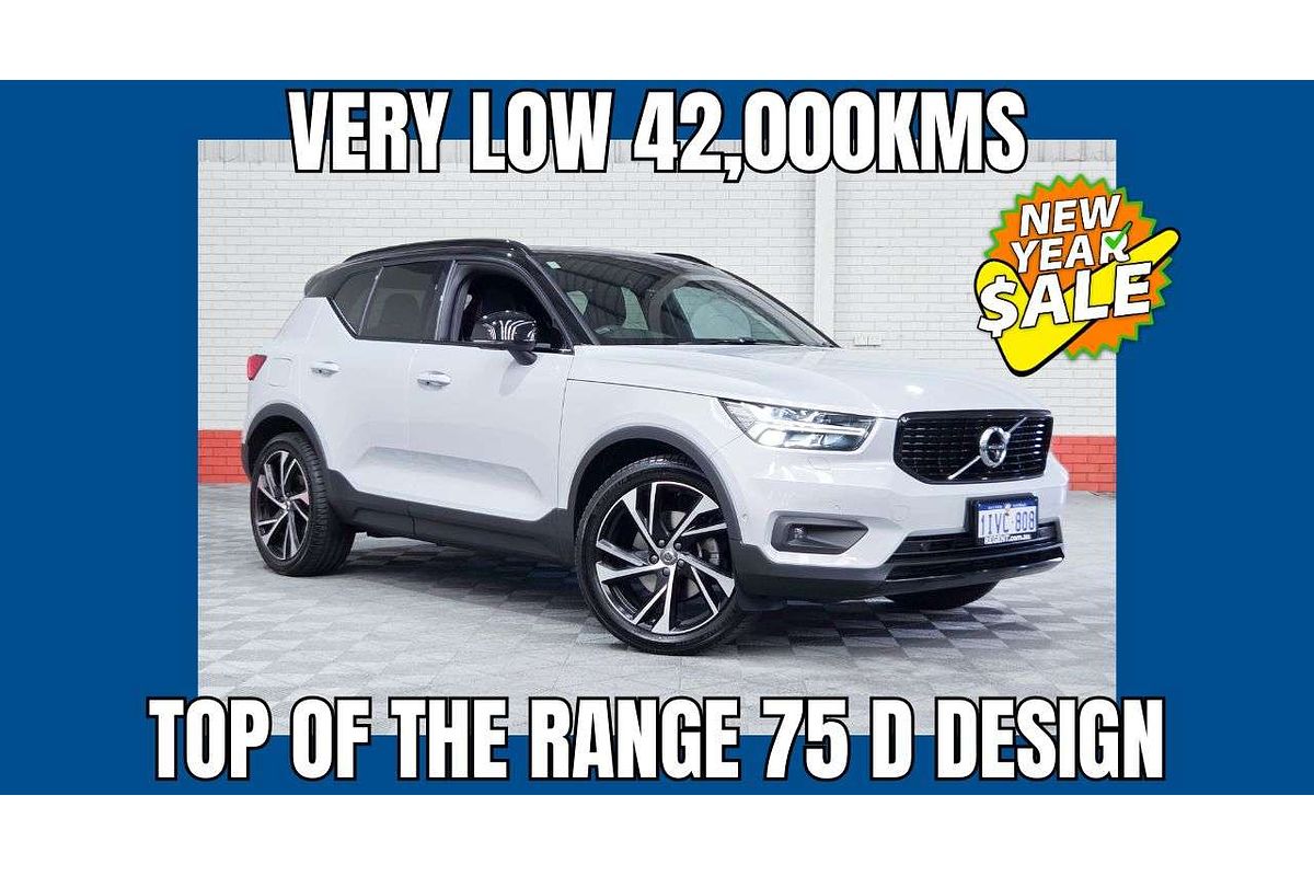 2022 Volvo XC40 T5 R-Design