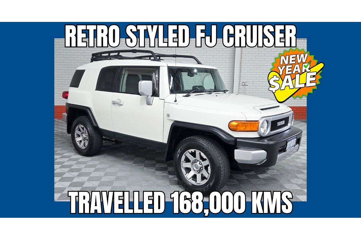 2011 Toyota FJ Cruiser GSJ15R