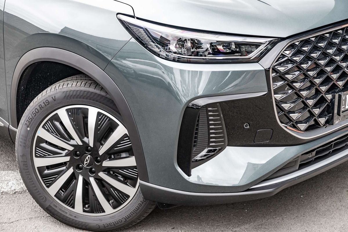 2025 Chery Tiggo 8 Super Hybrid Ultimate T31