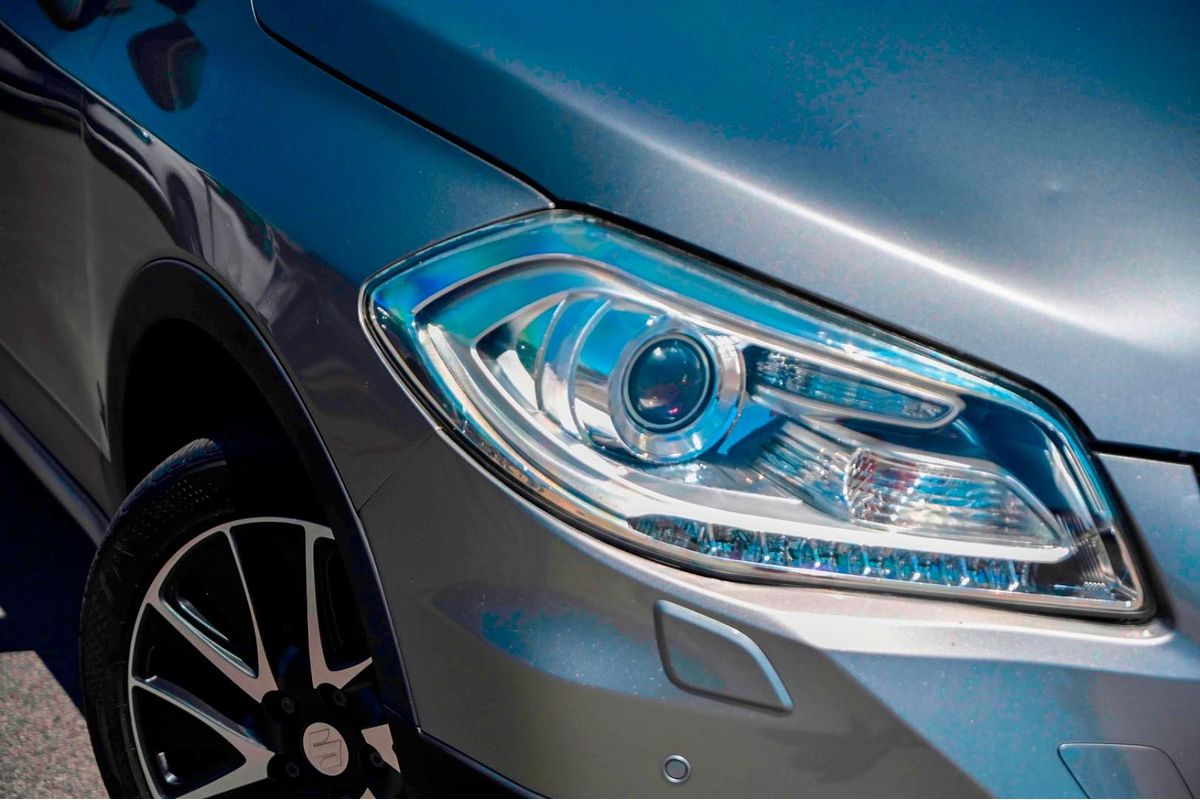 2014 Suzuki S-Cross GLX JY