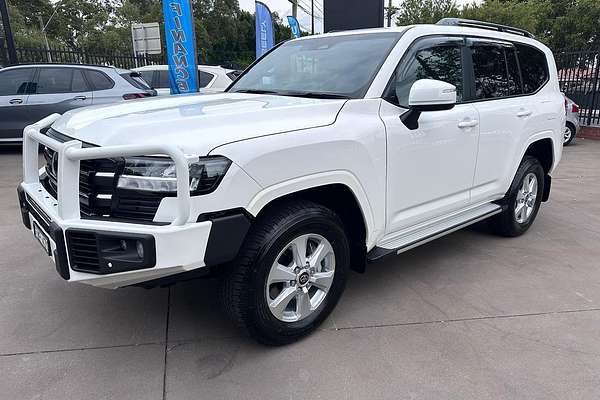 2025 Toyota Landcruiser GXL FJA300R