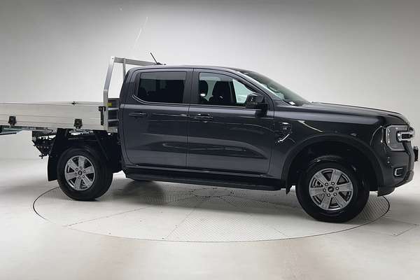 2025 Ford Ranger XLT 4X4 3.0L thumb-3