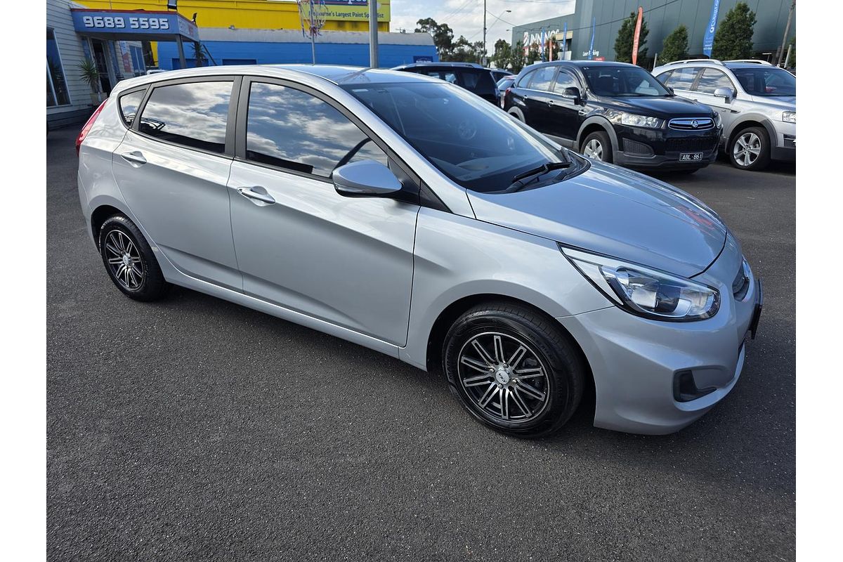 2016 Hyundai Accent Active RB4