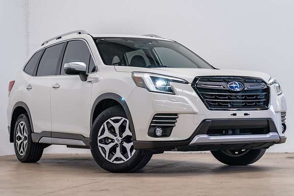 2023 Subaru Forester Hybrid L S5