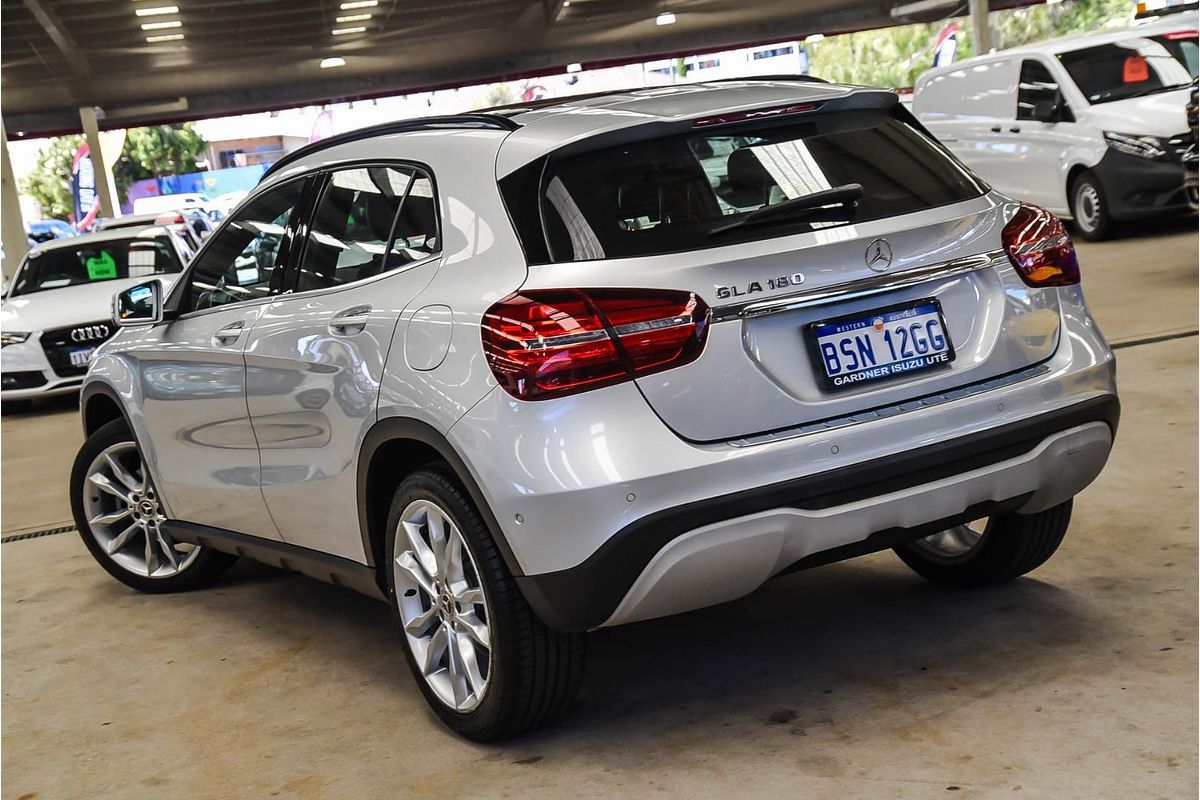 2020 Mercedes-Benz GLA-Class GLA180 X156