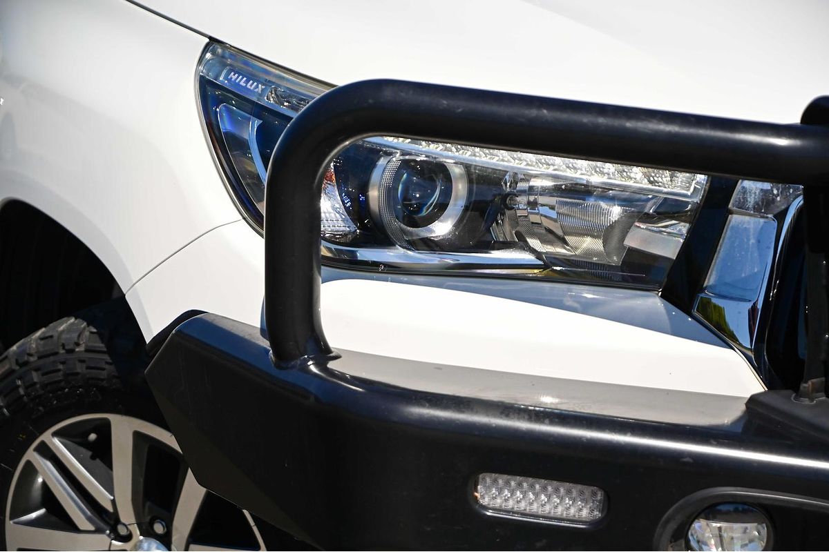 2020 Toyota Hilux SR5 GUN126R 4X4