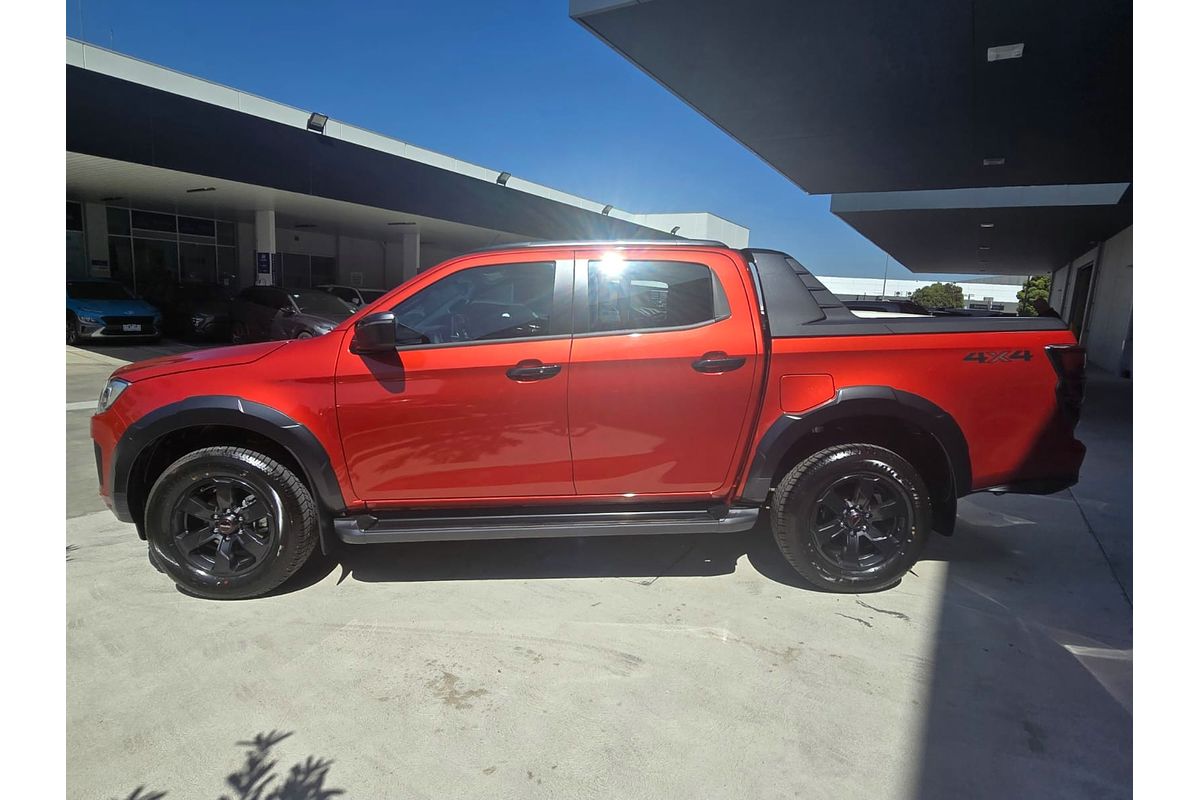 2025 Isuzu D-MAX X-TERRAIN 4X4