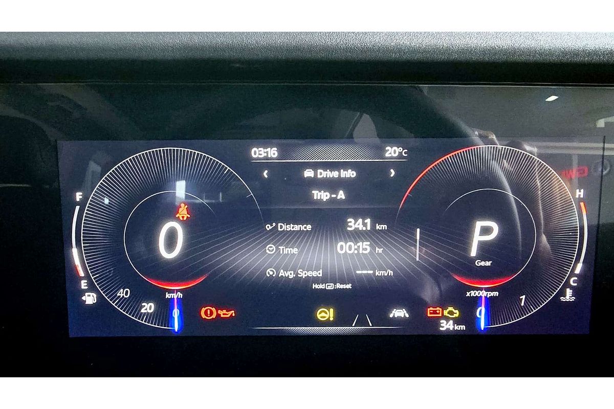 XUV700 AX7 L PET AT 7 SEATER BLK