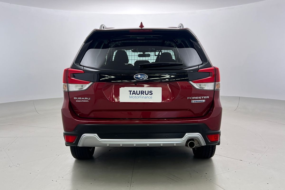 2022 Subaru Forester Hybrid S S5